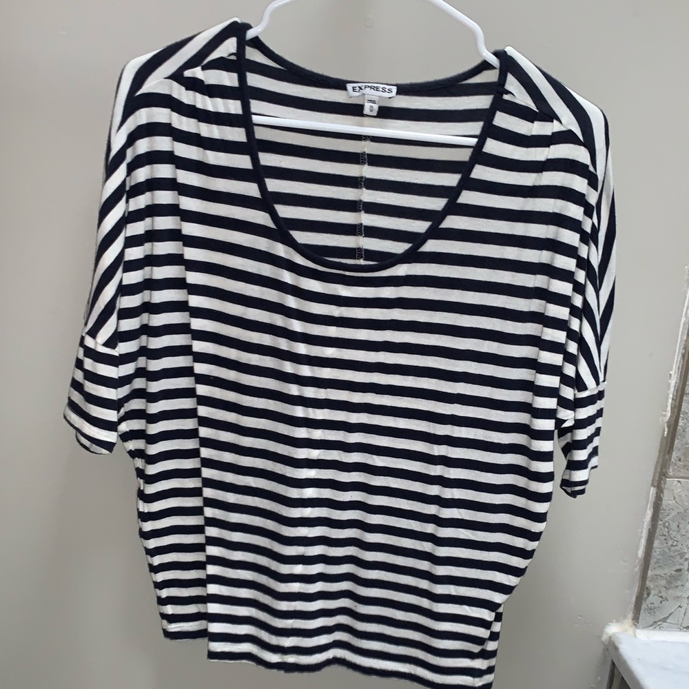 Like New! Express top